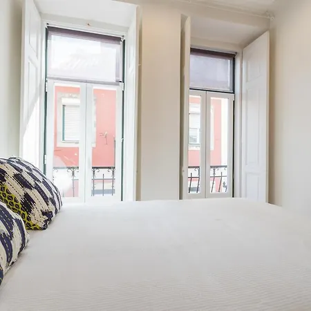 Mouros Cozy Lägenhet *